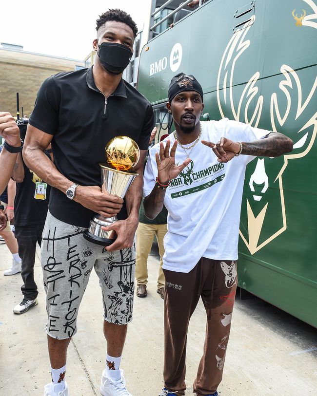 詹宁斯加盟雄鹿，重返NBA