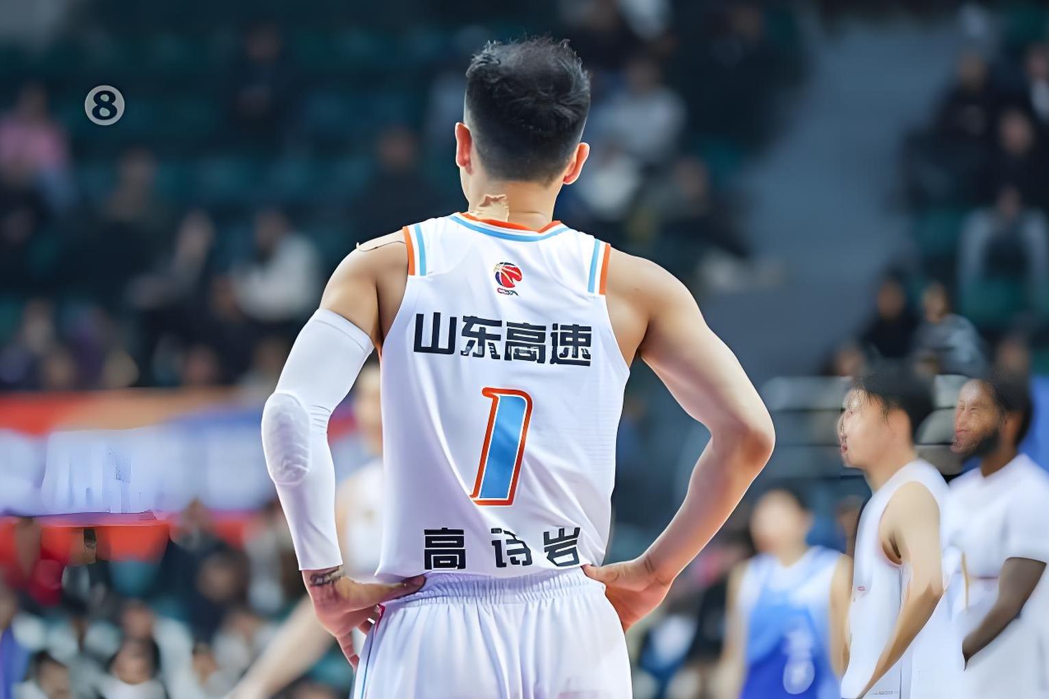 山东男篮实力不俗，夺得关键比赛胜利