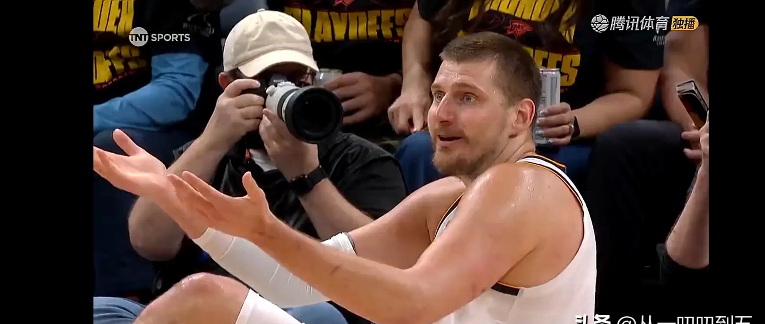 掘金主帅赛后发飙,球队内部动荡 掘金主帅赛后发飙,球队内部动荡