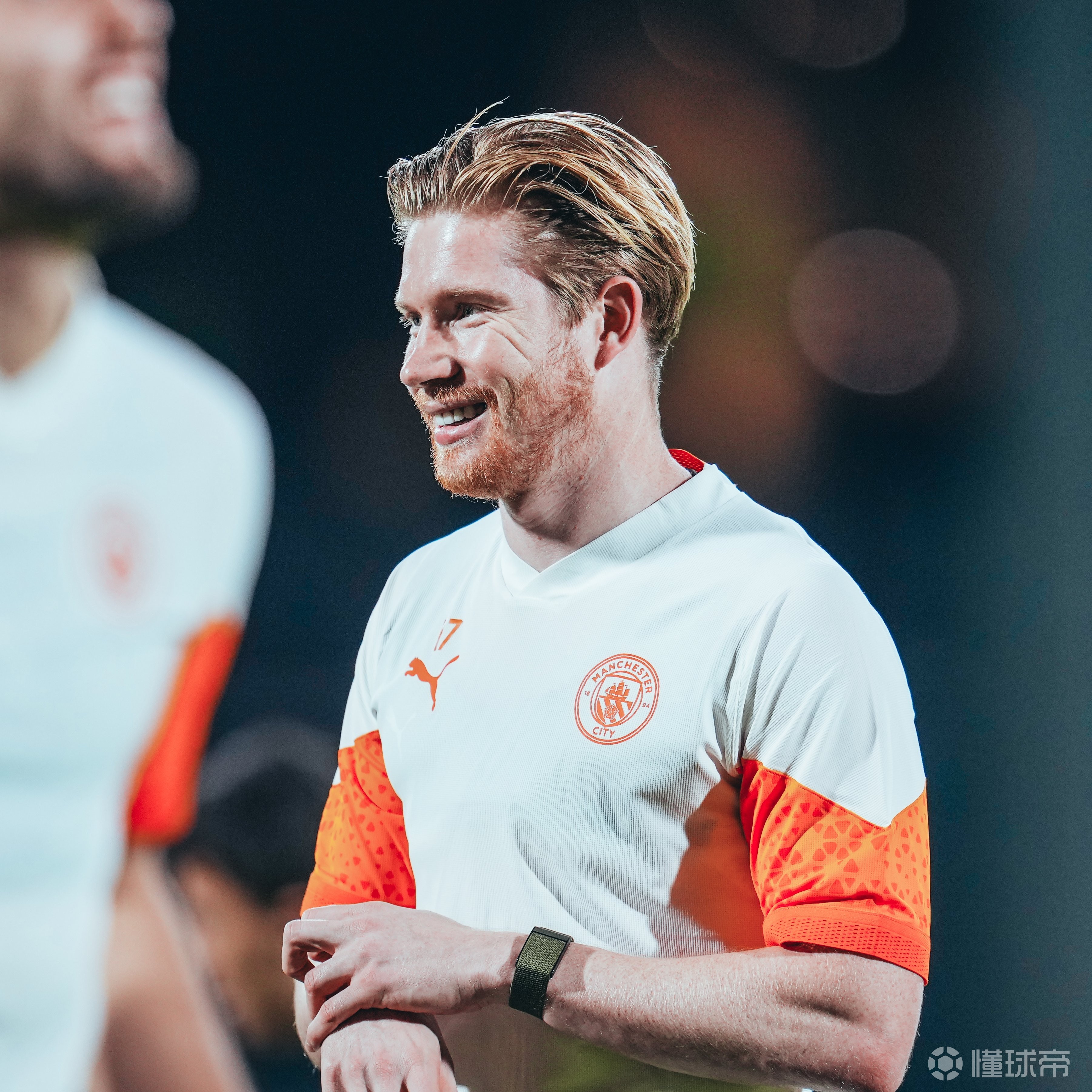 开云体育下载-曼城中场德布劳内将在周末复出参加比赛