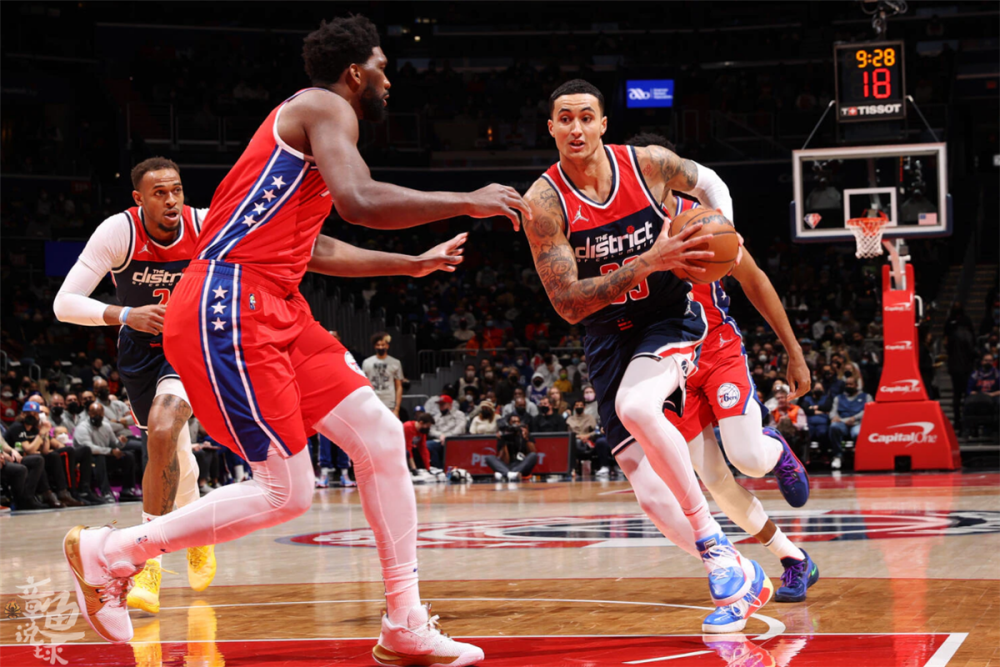 奇才击败76人霍尔迪的精彩表现