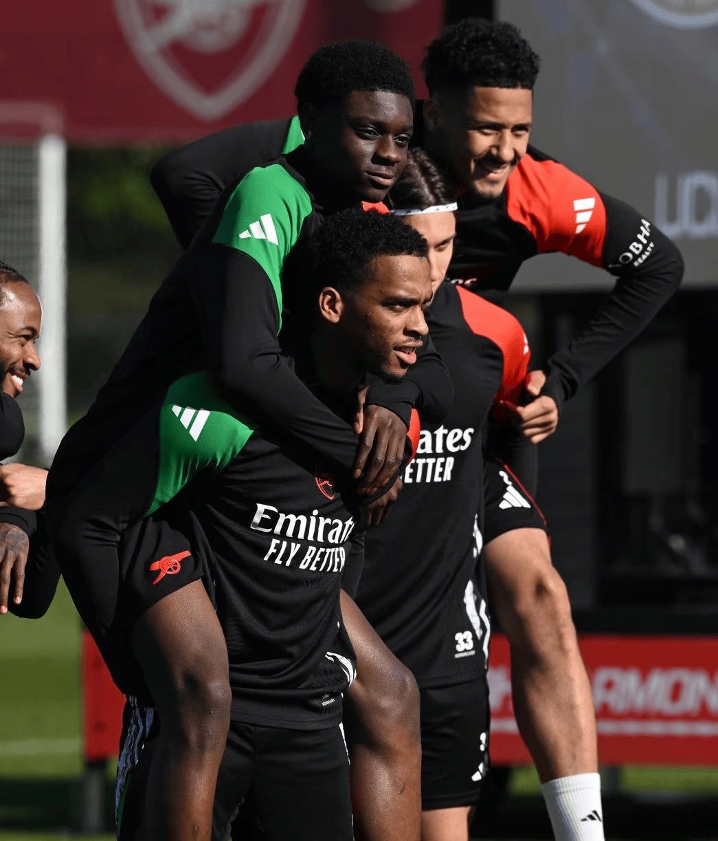 实况报道:欧预赛战火连连,看点十足 实况报道:欧预赛战火连连,看点十足