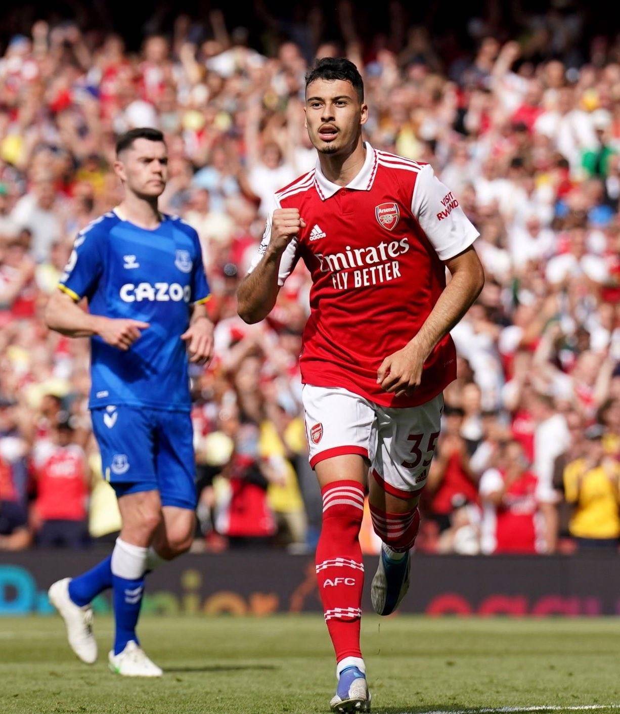 开云体育官方网站-关于智利鏖战巴黎，马丁内利状态火热的信息