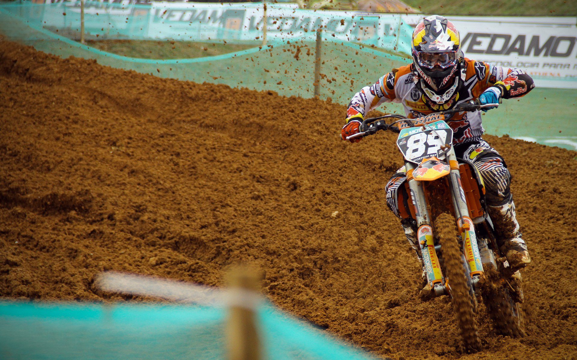 虚拟对决，当魔法师点燃赛场，曼城奇迹逆转潘帕斯雄鹰