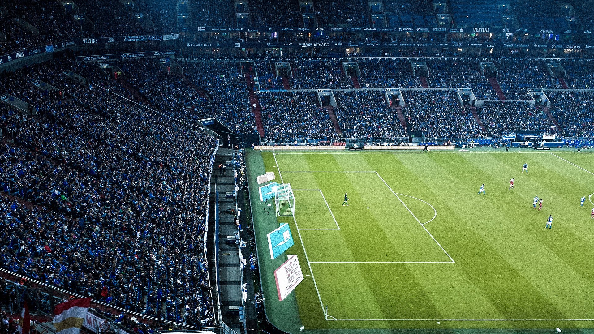 惊喜与惊喜,威廉姆斯横扫红牛二队,塞恩斯复出首秀高光表现